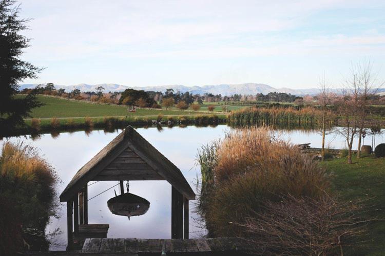 Te Kopura Lodge Martinborough Ngoại thất bức ảnh