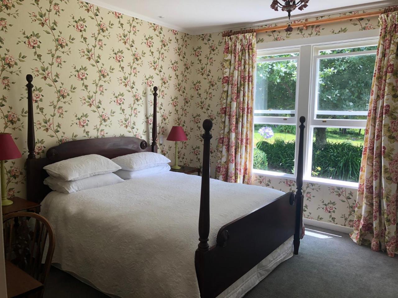 Te Kopura Lodge Martinborough Ngoại thất bức ảnh