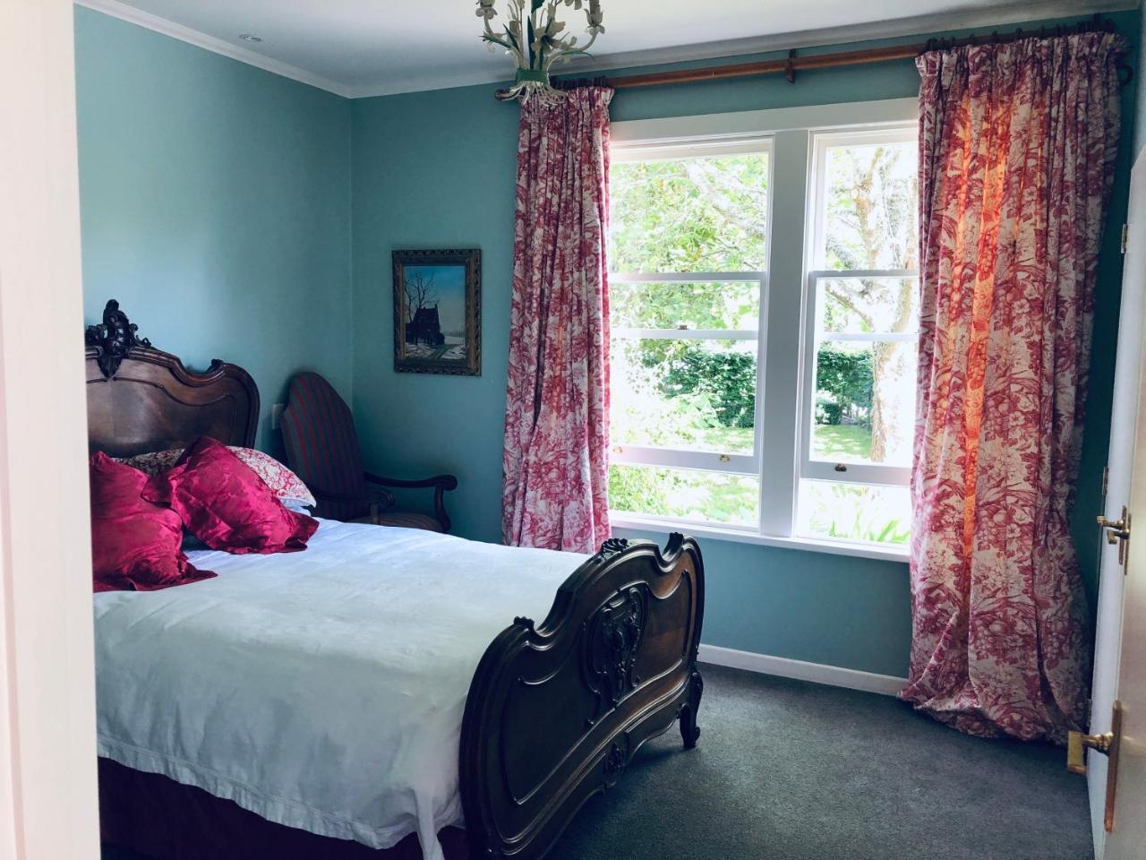Te Kopura Lodge Martinborough Ngoại thất bức ảnh