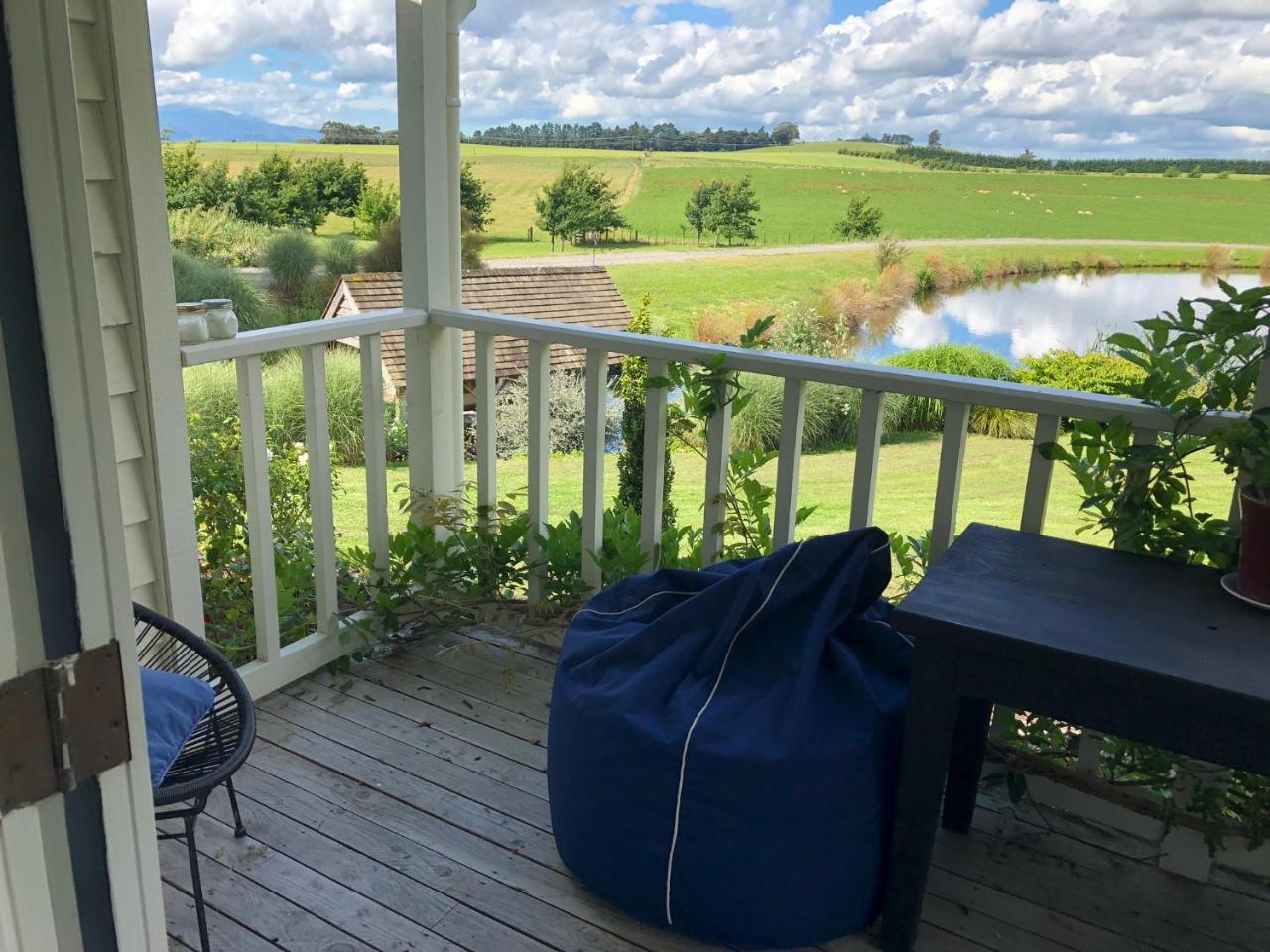 Te Kopura Lodge Martinborough Ngoại thất bức ảnh